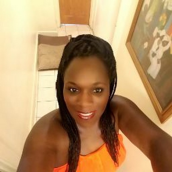 Profile Picture of Ruby Evans (@walkerk460) on Poshmark