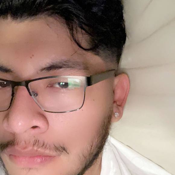 Profile Picture of Omar Cano (@omarcano14) on Poshmark