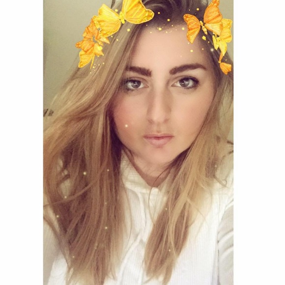 Profile Picture of Casey Mccarthy (@caseyy_) on Poshmark