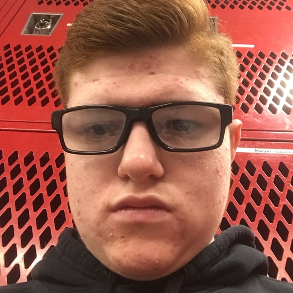 Profile Picture of Blake Geerts (@blakegeerts70) on Poshmark
