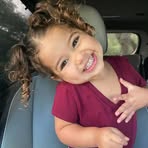 Profile Picture of Alina Peláez (@Alina-Peláez) on Facebook