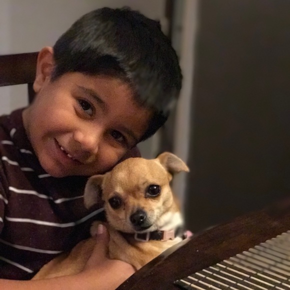 Eva Duque - Poshmark Profile Picture of Eva Duque (@evaduque11) on Poshmark