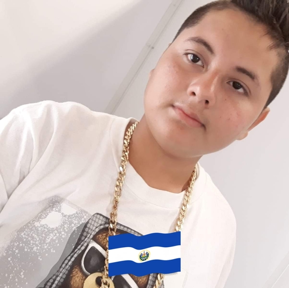 Profile Picture of Kevin Chinchilla (@kevinchinchi482) on Poshmark