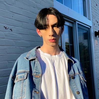 Profile Picture of 陈以勒 Alec Chan (@alecjchan) on Twitter