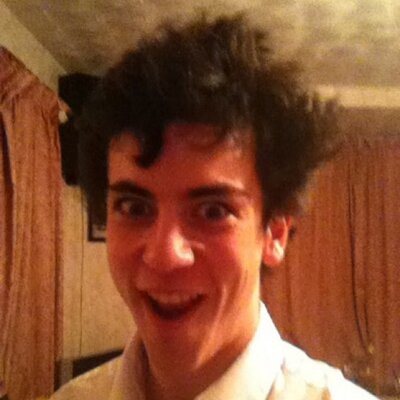 Profile Picture of Grant Leach (@ihavelittlesubs) on Twitter