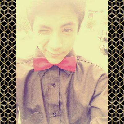 Profile Picture of  ✌Daniel Vidales ✌ (@DanielVidales27) on Twitter