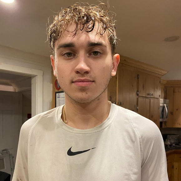 Profile Picture of Nicholas Neville (@nicholasneville) on Poshmark