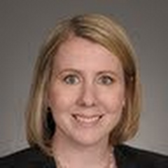 Profile Picture of Julie Heinzelman (@jbheinze) on Poshmark