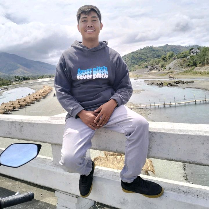 Profile Picture of David Latras (@davidlatras) on Tiktok