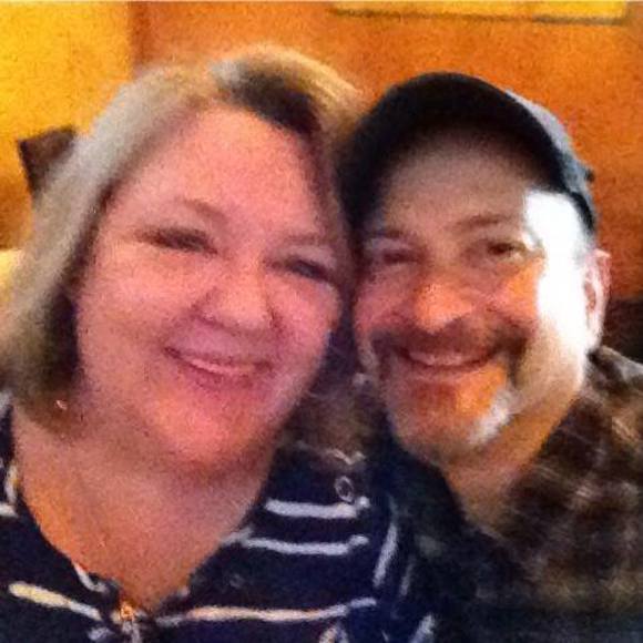 Profile Picture of Cheryl Kesner kindlinger (@yankeeblue00) on Poshmark