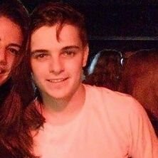 Profile Picture of Gabriela Wants To Hug Martin (@adoresgarrix) on Twitter