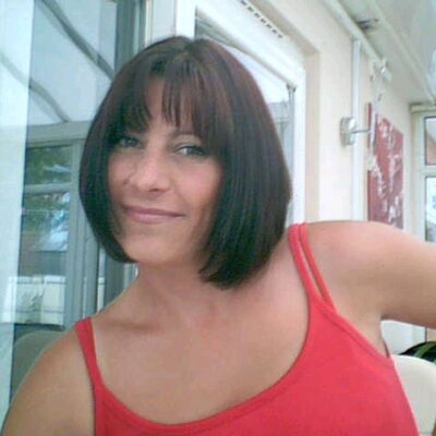 Profile Picture of Lisa Jayne Mccready (@cattwoman25) on Twitter