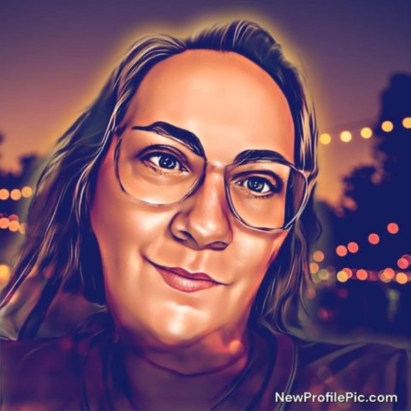 Profile Picture of Sue Wiedmann (@g8rfan11) on Poshmark