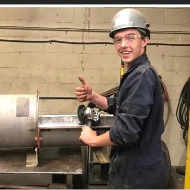 Profile Picture of Robert (@robert_nicholson) on Tiktok