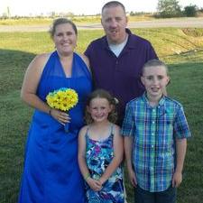 Profile Picture of Stacey Clough (@StaceyClough1) on Twitter