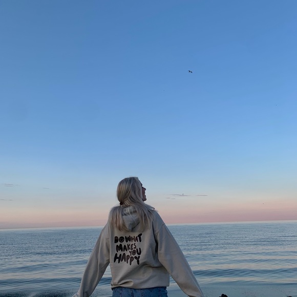 Profile Picture of Kait Howitt (@kait1234522) on Poshmark