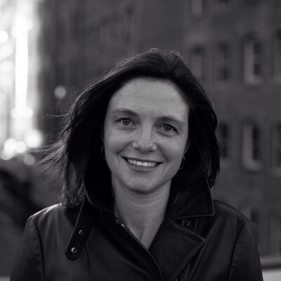 Profile Picture of Alice Peterson (@alice_peterson) on Twitter