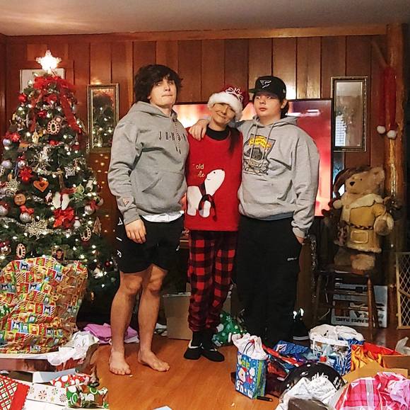 Profile Picture of Alexis Antol (@aantol73) on Poshmark