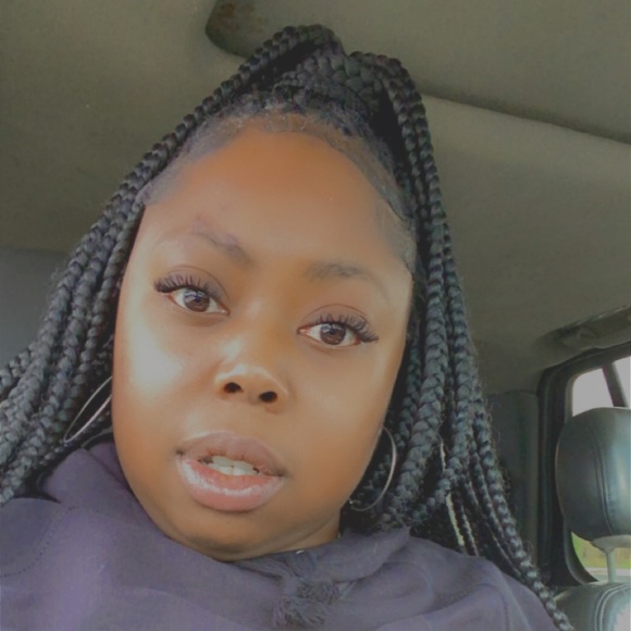 Corey Copeland-nash - Poshmark Profile Picture of Corey Copeland-nash (@coreycnash) on Poshmark