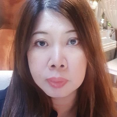 Profile Picture of Michelle Chow (@michele_csl) on Twitter