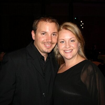 Profile Picture of Jeffrey & Tasha (@JeffreyandTasha) on Twitter