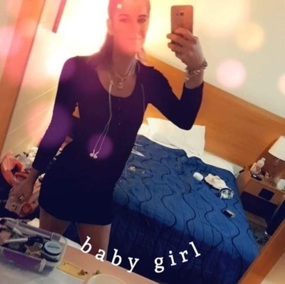 Profile Picture of Courtney Mcbain (@courtneymcbain) on Poshmark