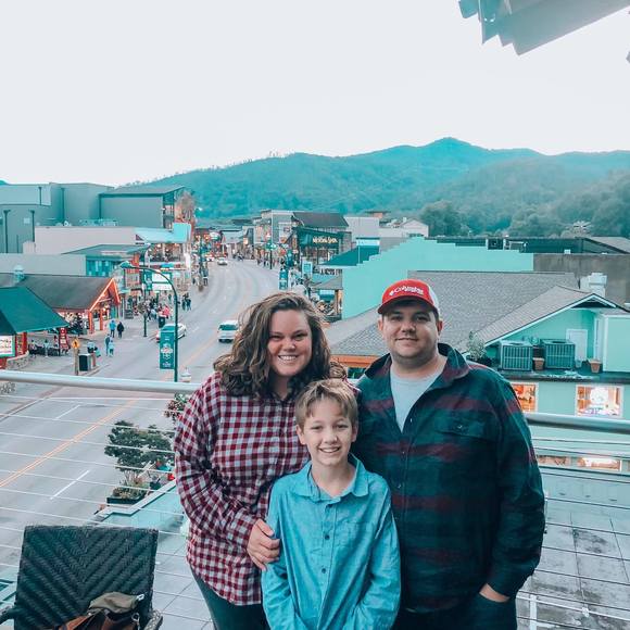 Josh Yarber - Poshmark Profile Picture of Josh Yarber (@supbud162) on Poshmark