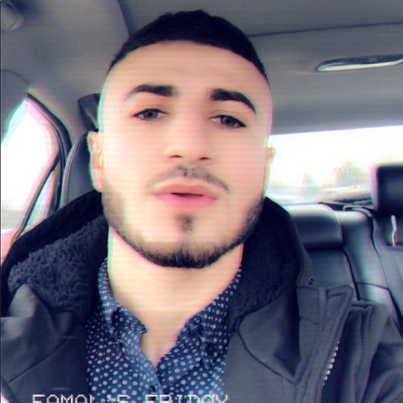 Profile Picture of Famal Shakhmandarov (@famal) on Poshmark