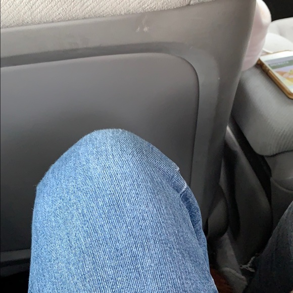 Profile Picture of Chris Robert (@crob420) on Poshmark