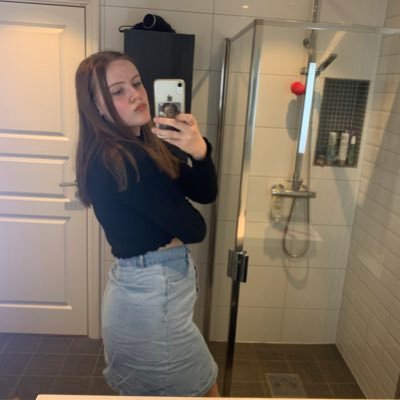 Profile Picture of Alexandra Jakobsen 💞 (@jeonalexandra00) on Twitter