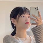 Profile Picture of 송이정 (@yi__jung) on Instagram