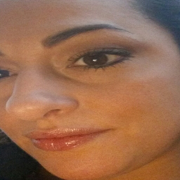 Profile Picture of Melissa Fowler (@mfowler33) on Poshmark