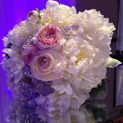 Profile Picture of Brenda Mcginnis (@asyouwishfloral) on Twitter