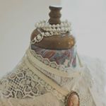 Profile Picture of Dallis Oswalt & Jenni Wiatt (@peppermint_and_rose) on Instagram