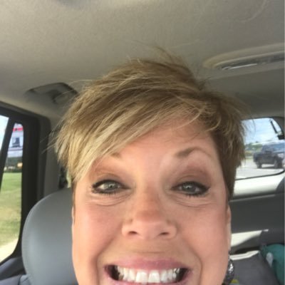 Profile Picture of Jackie Bone (@JackieBone7) on Twitter