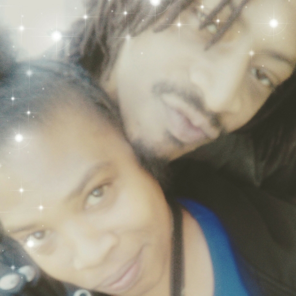 Angeleyez Lyman - Poshmark Profile Picture of Angeleyez Lyman (@halo31) on Poshmark