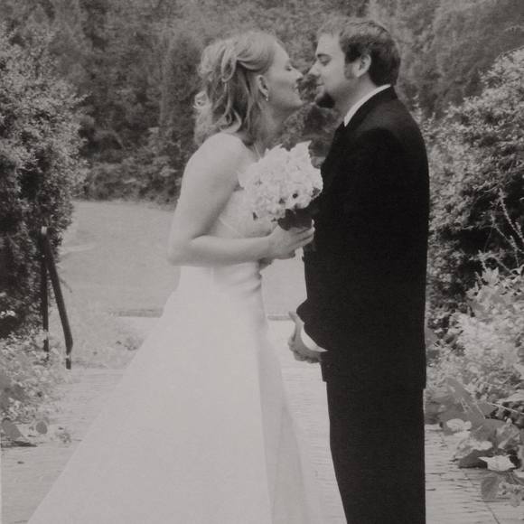 Profile Picture of Sarah Hellems (@sarahhellems) on Poshmark