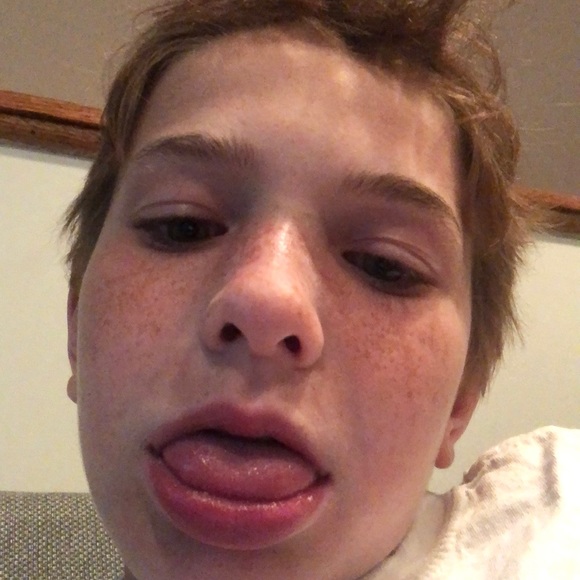 Profile Picture of Jordan Weinstock (@jordanweinstock) on Poshmark