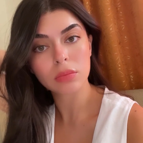 Profile Picture of Shahed Malkawi (@shahedmalkawi) on Poshmark