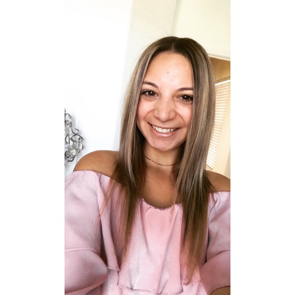 Profile Picture of Aubrey Humkey (@qtaubs) on Poshmark