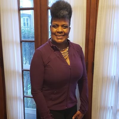 Profile Picture of Monica Shep Smart (@MonicaShepSmart) on Twitter