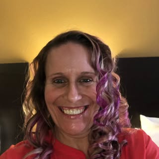 Profile Picture of embreecarol (@embreecarol) on Instagram