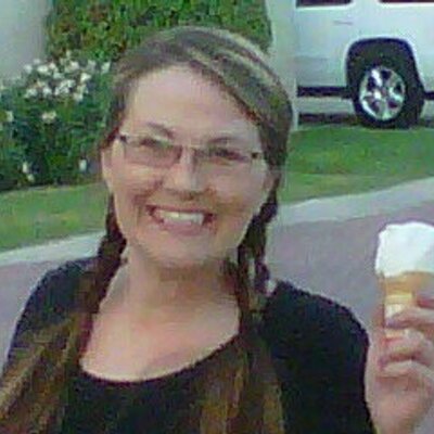 Profile Picture of Salena Kay Jamesonon Twitter