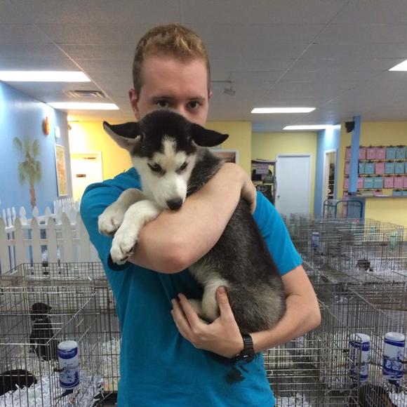 Profile Picture of Justin Muller (@jmuller94) on Poshmark