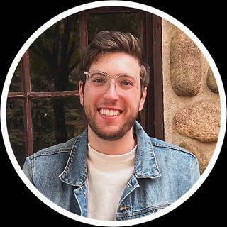 Profile Picture of Justin Westra (@justinthebookworm) on Instagram