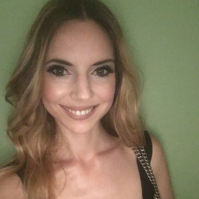 Profile Picture of Cindy Neumann-Rüb (@mrs_nrueb) on Twitter