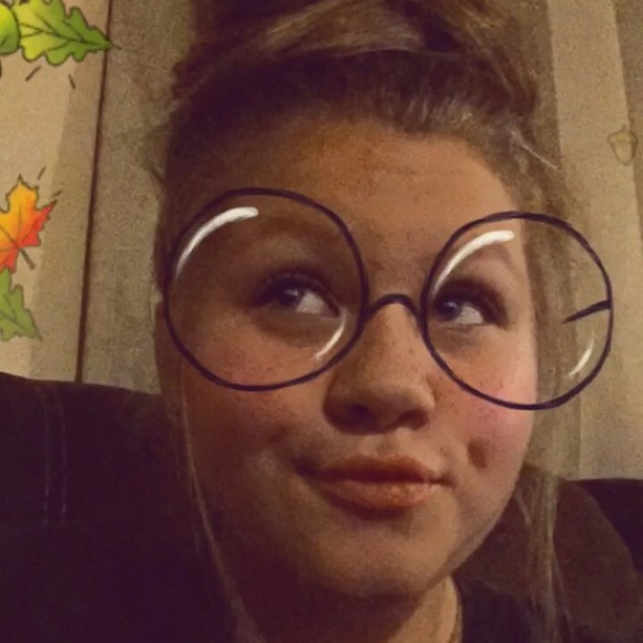 Profile Picture of Jocelyn Mcgregor (@jocelynmm792) on Poshmark