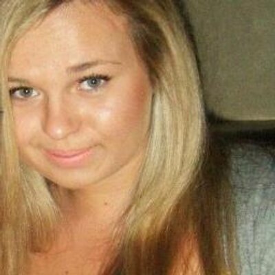 Profile Picture of Stephanie Davey (@StephDavey17) on Twitter