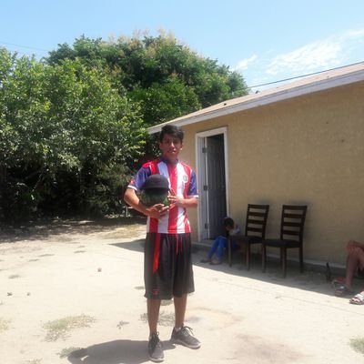 Profile Picture of Alejandro Victorio (@Alejand12319290) on Twitter