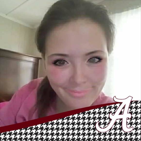 Profile Picture of Britney Daniel (@britney_daniel) on Poshmark